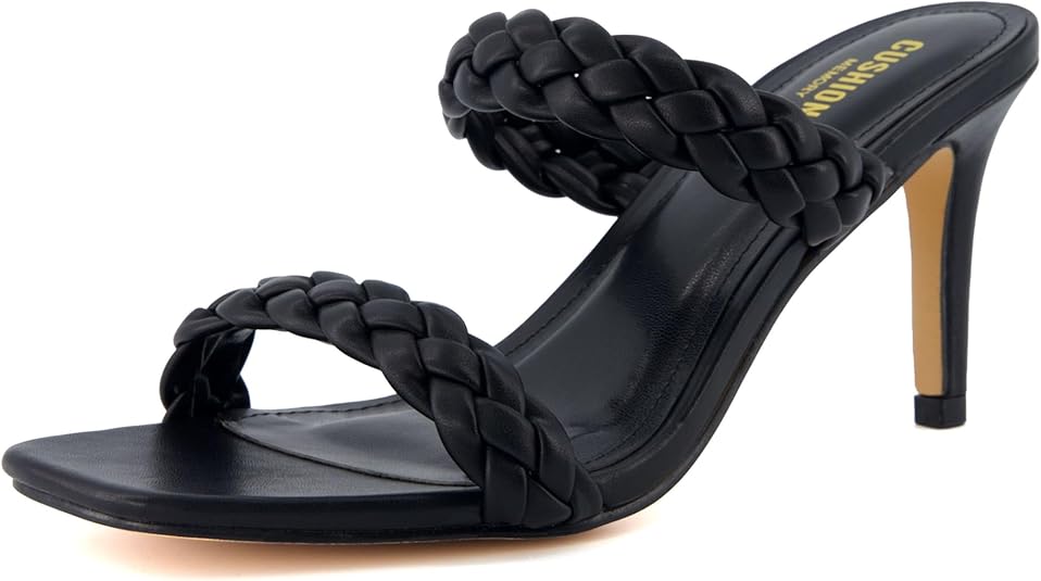 CUSHIONAIRE Sandali Eleganti Intrecciati Pippa da Donna + Memory Foam, Ampie larghezze Disponibili, Crema 37 EU