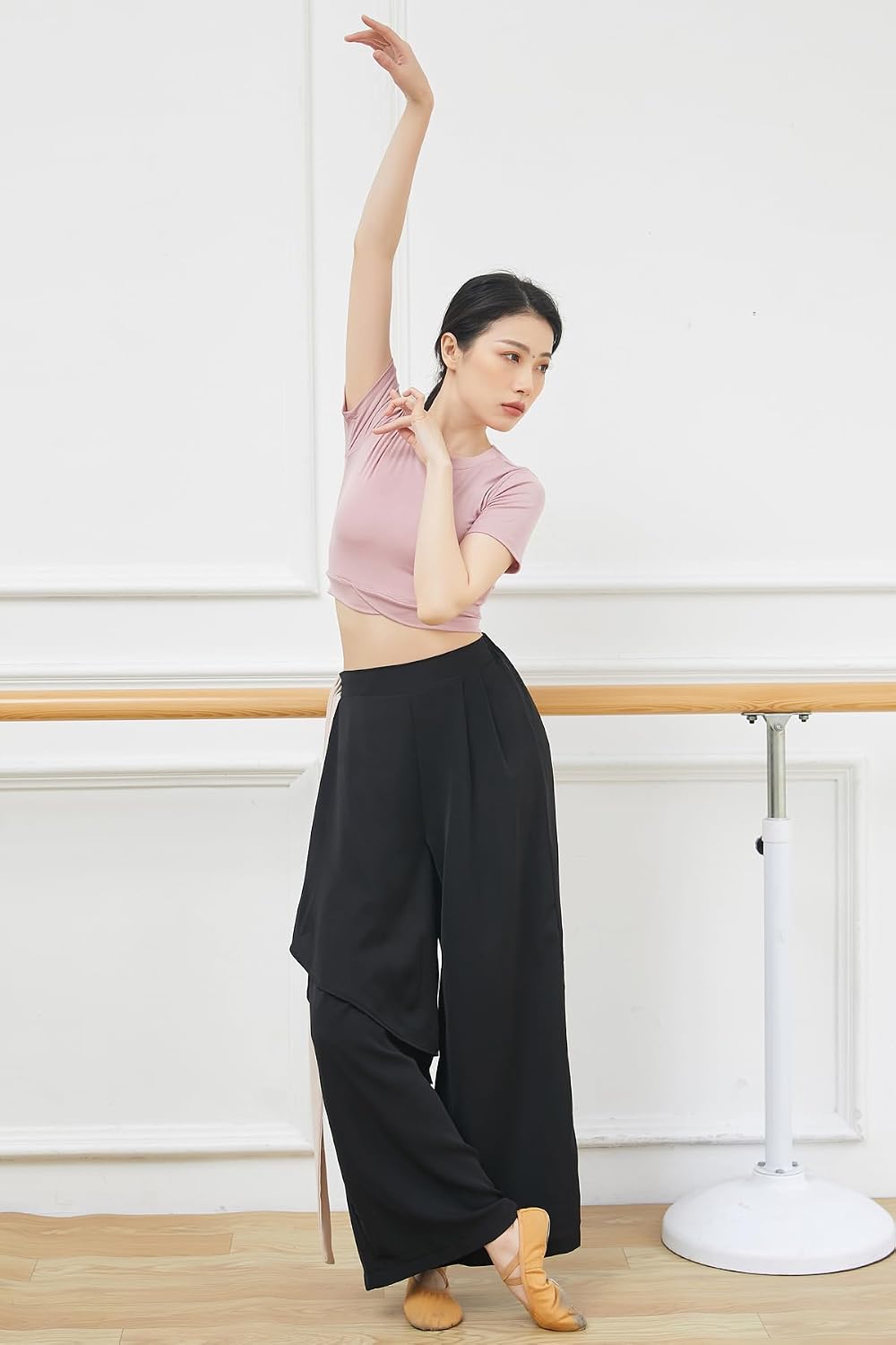 Angcoco Women's Elegant O Neck Long Sleeves with Thumb-Hole Tops