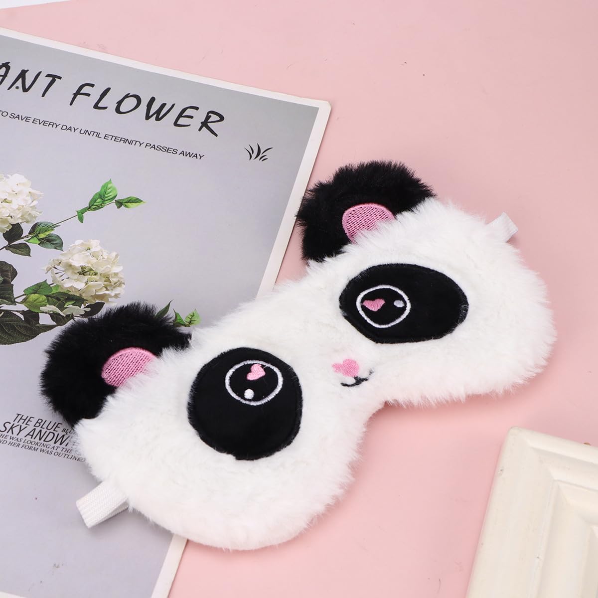 Masque Sommeil Panda Design Doux et Confortable Cache Yeux Occultant pour Dormir Adapté Femmes et Filles Bloque Efficacement la Lumière pour