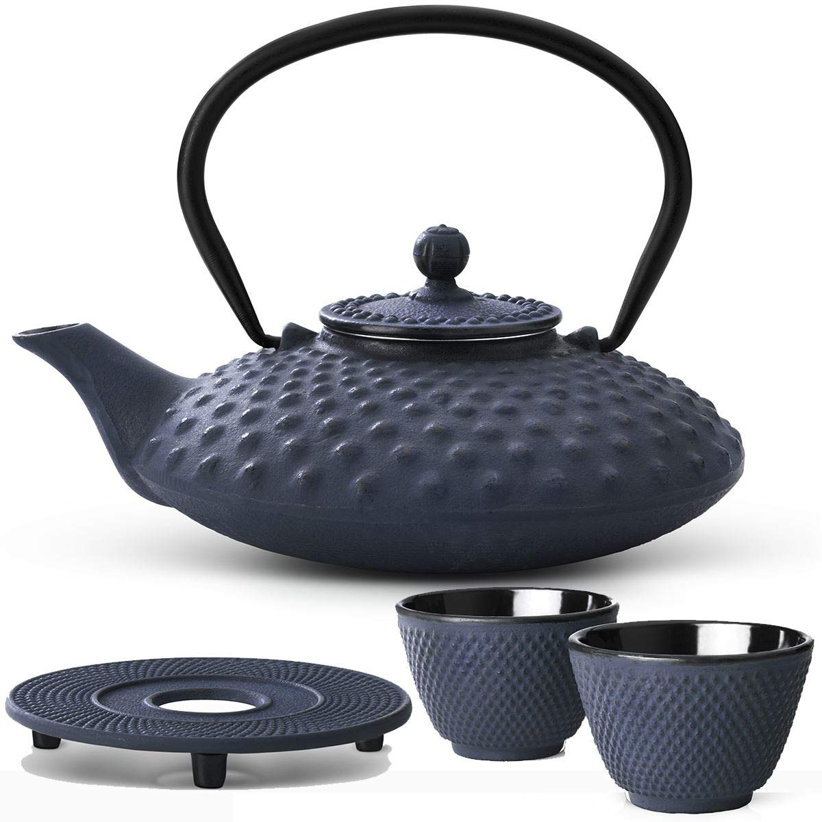 Bredemeijer Teekanne asiatisch Gusseisen Set blau 0.8 Liter mit Edelstahl Tee-Filter Sieb-Einsatz für losen Tee mit Stövchen und Teebecher (2 Tassen)