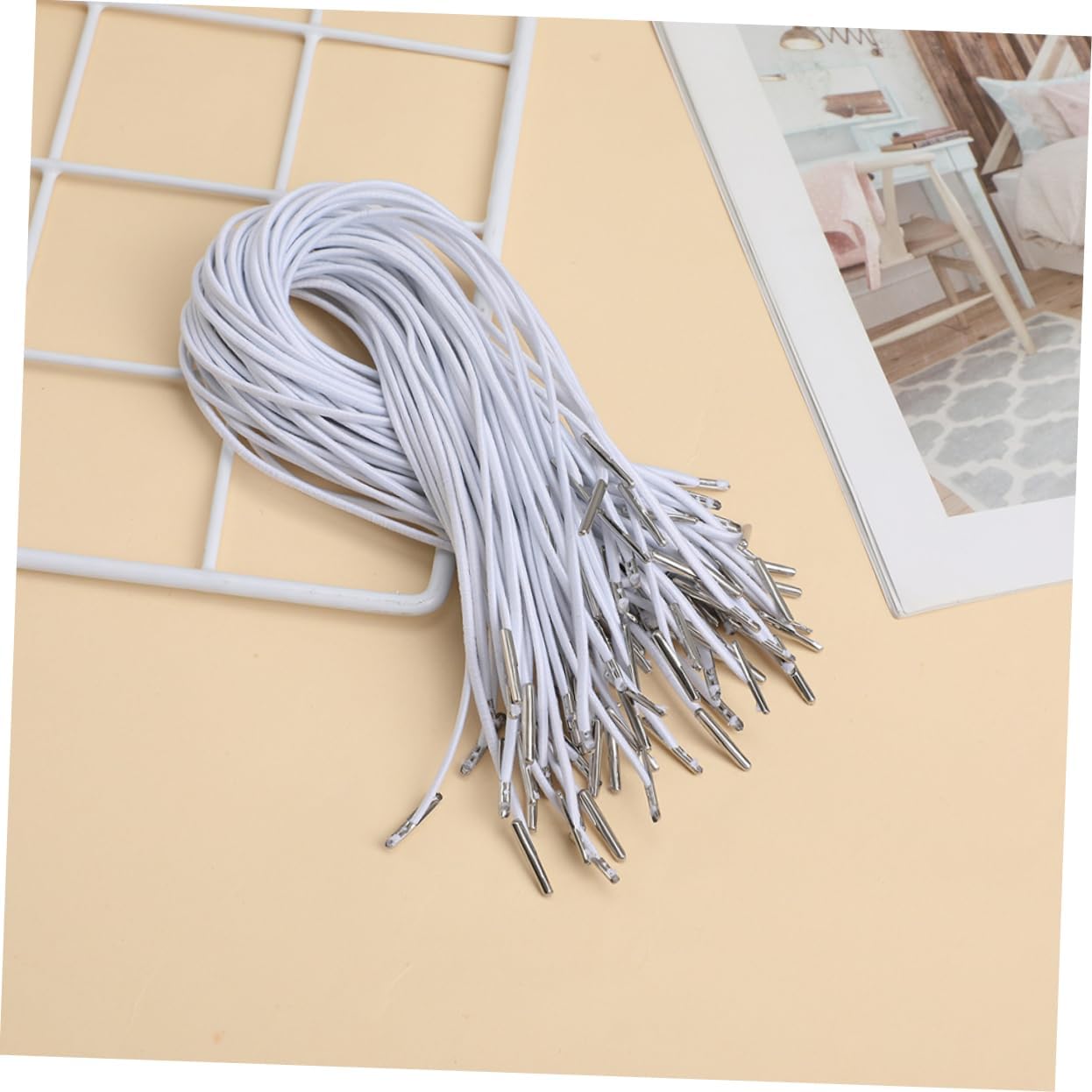 Gogogmee 150pcs Stretchy Barbed Elastic for Party Hats Mask String Metal Barb Fasteners Elastic Strap for Hat DIY Craft Projects