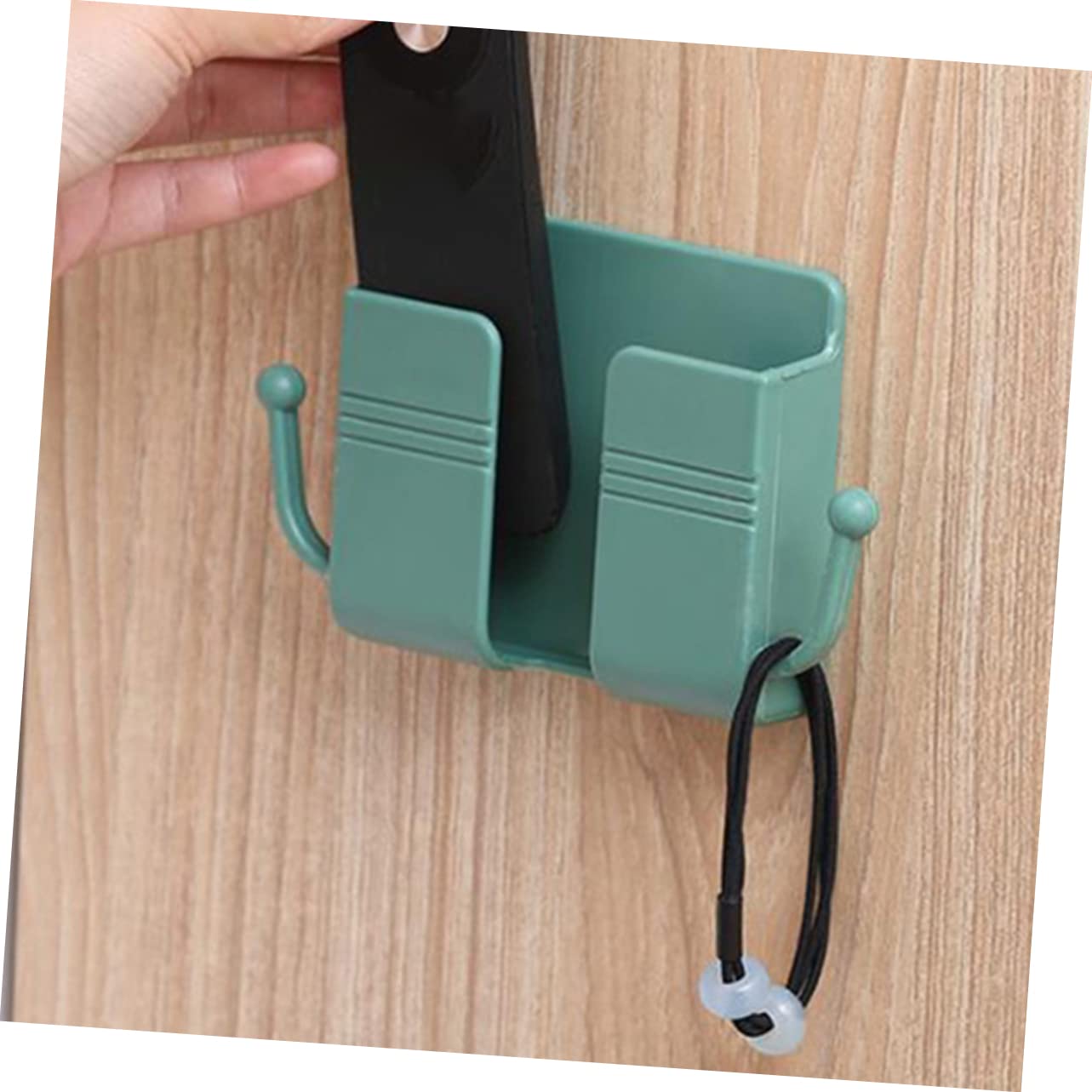 Soporte de pared para teléfono – 5 soportes para teléfono móvil y tableta con puerto de carga, soportes ajustables para teléfono para decoración del hogar y montaje en TV