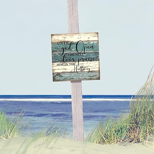 Miniatura 4 de SILYHEART Until God Opens The Next Door Praise Him in The Hallway - Letrero de madera enmarcado con paneles de madera rústica para oración familiar,