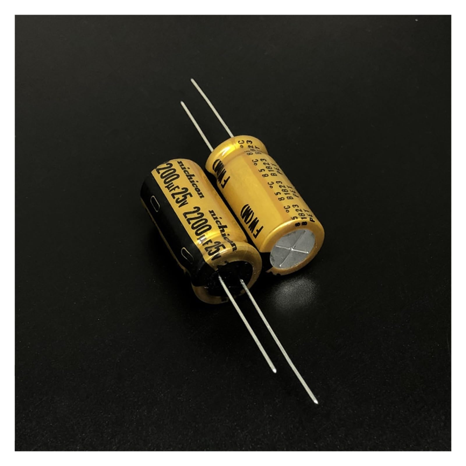 Condensateur audio HiFi 2200uF 25V pour retrouver un son pur sur votre chaîne de salon