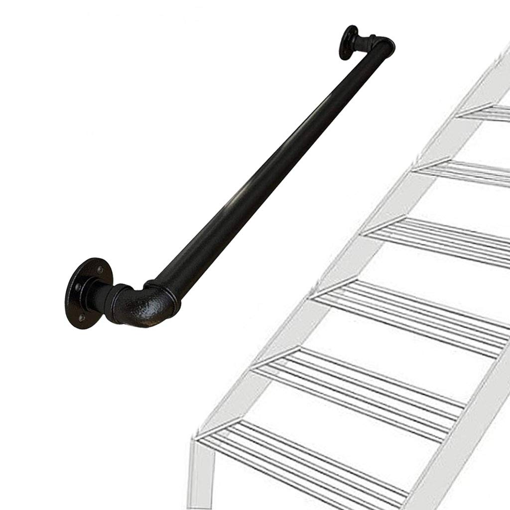 Mains courantes d'escalier en fer forgé couloir de grenier noir