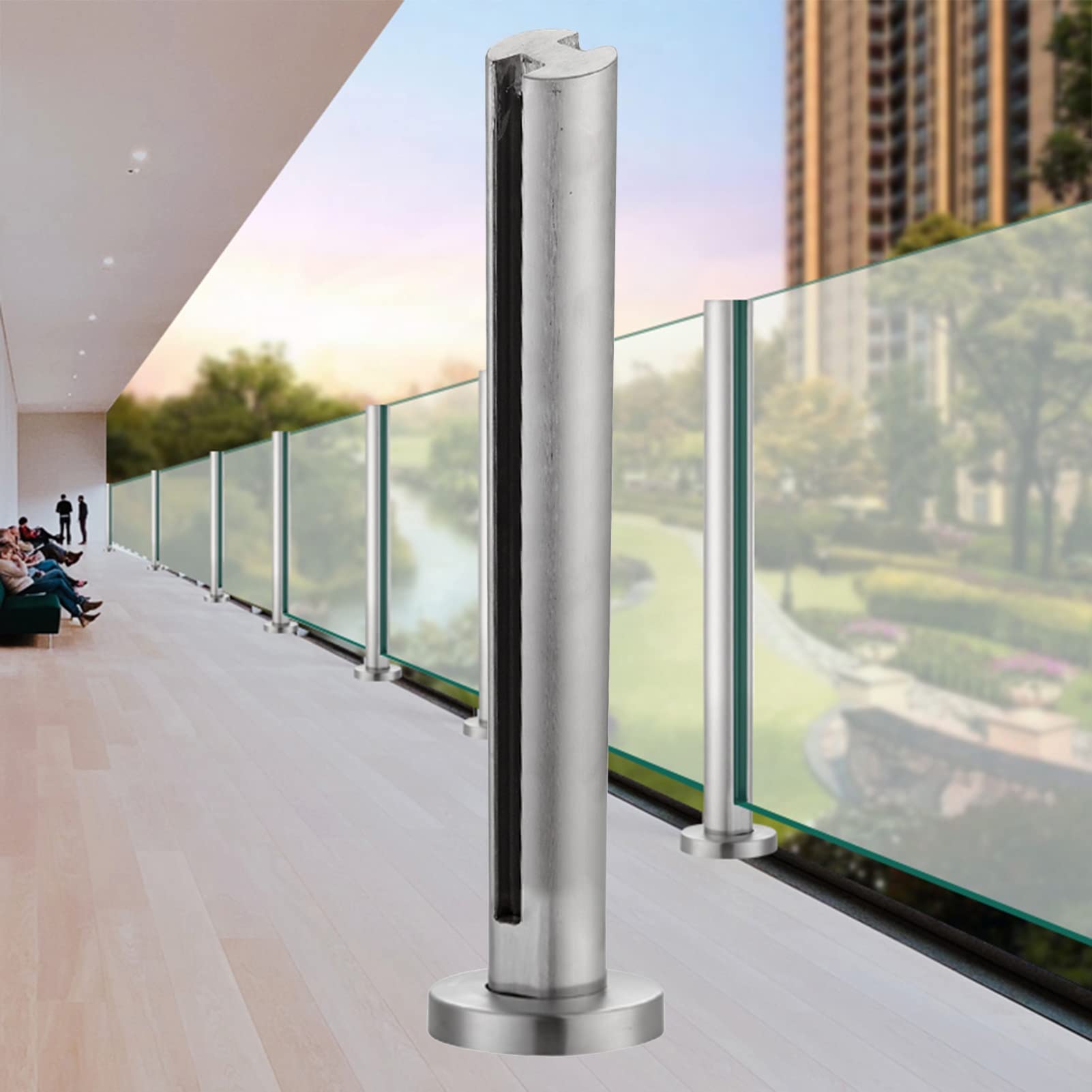 Balustrade de balcon moderne en inox avec support de poteau au sol pour aménager votre terrasse