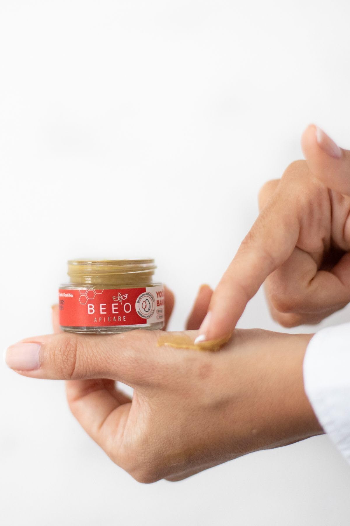 Bee'o S.O.S Yoğun Bakım Kremi, Propolis, Arı Sütü, E Vitamini , 15 ml