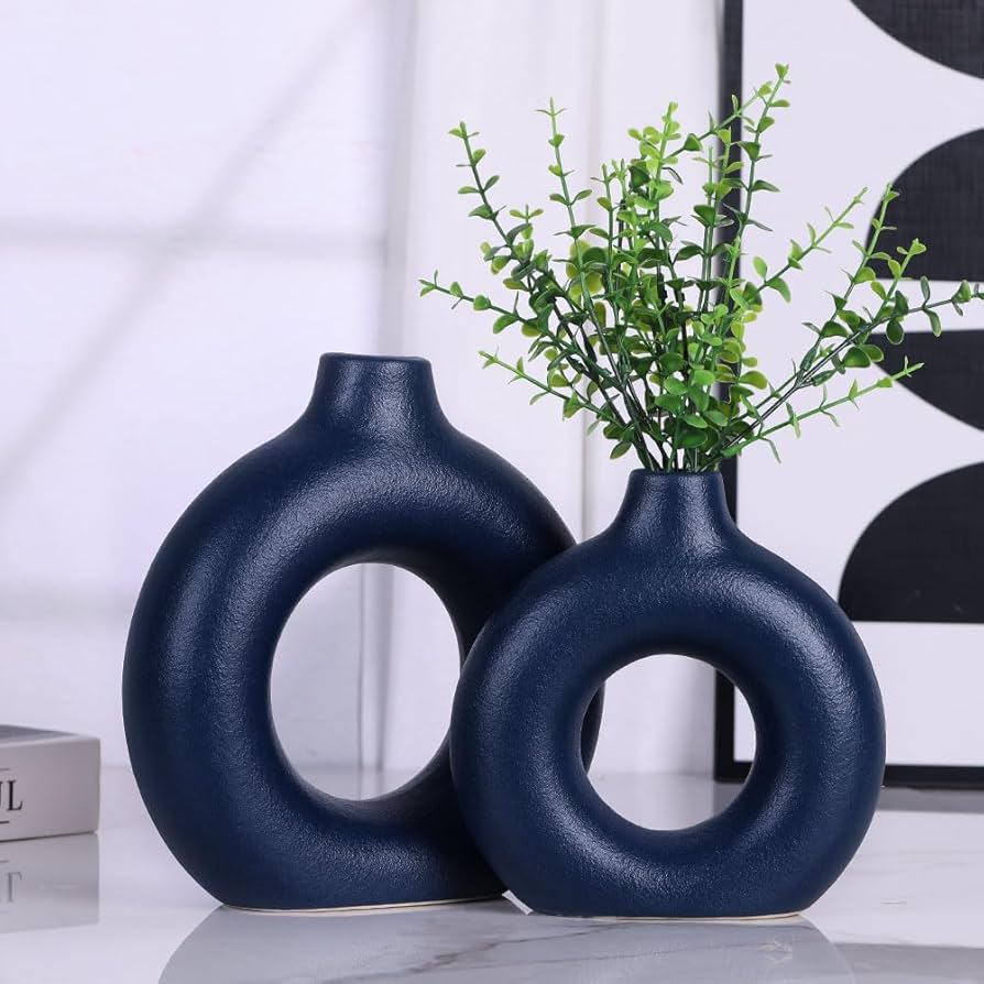 濃紺の陶器花瓶2点セット 濃紺の陶器花瓶2点セット 工芸品