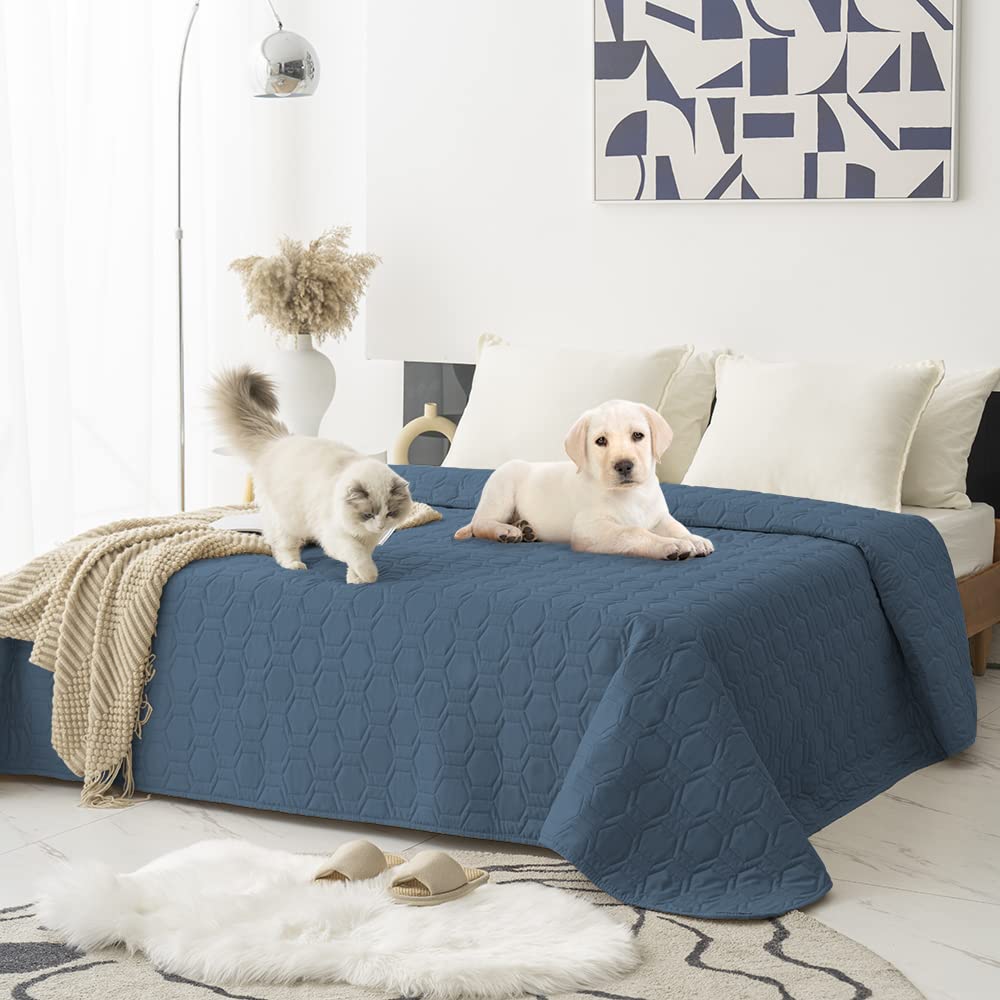 Photo 1 of Waterproof Blanket Couch Cover for Dogs Non-Slip Pet Sofa Protector