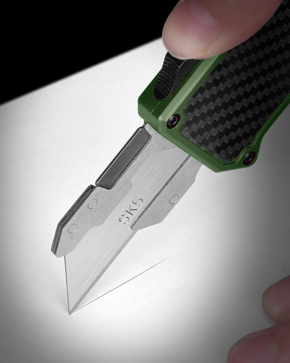 RU36 Retractable Utility Knife, 3.66 Inch Aluminum Ergonomic Handle with Pocket Clip, 5pcs SK5 Replacement Carbon Steel Blades, EDC Craft Box Cutter Knife For Office Home Arts (Green)