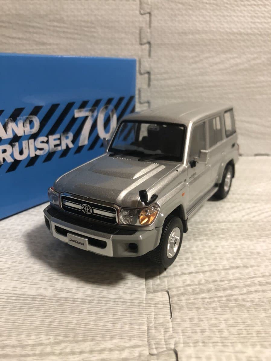 1/30 ランドクルーザー70 カラーサンプル ミニカー 非売品・ジャンク】トヨタ ランドクルーザー 70 カラーサンプル