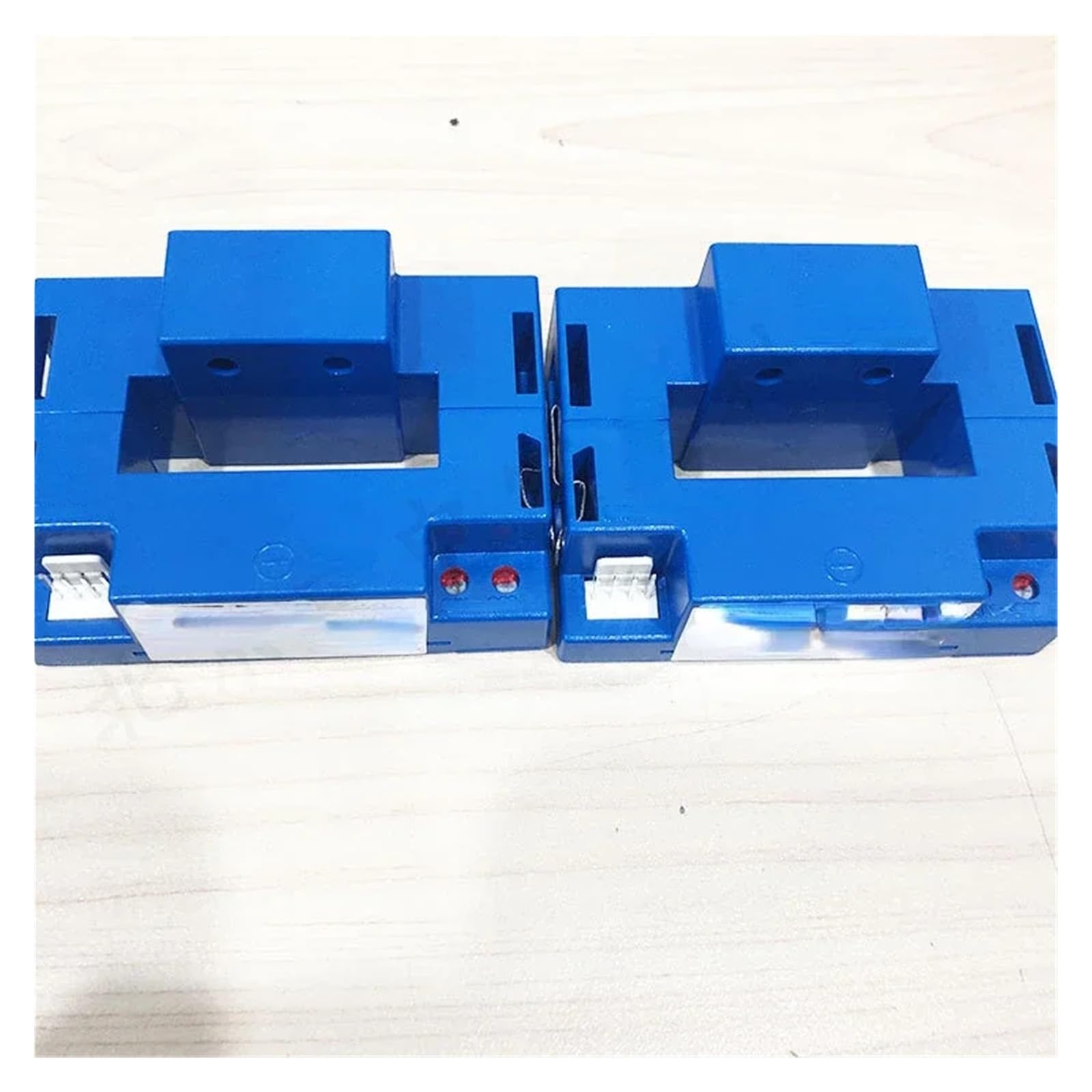 CLEUFWKO 1pcs HOP600-SB Open-loop Current Sensor Transformer 600A