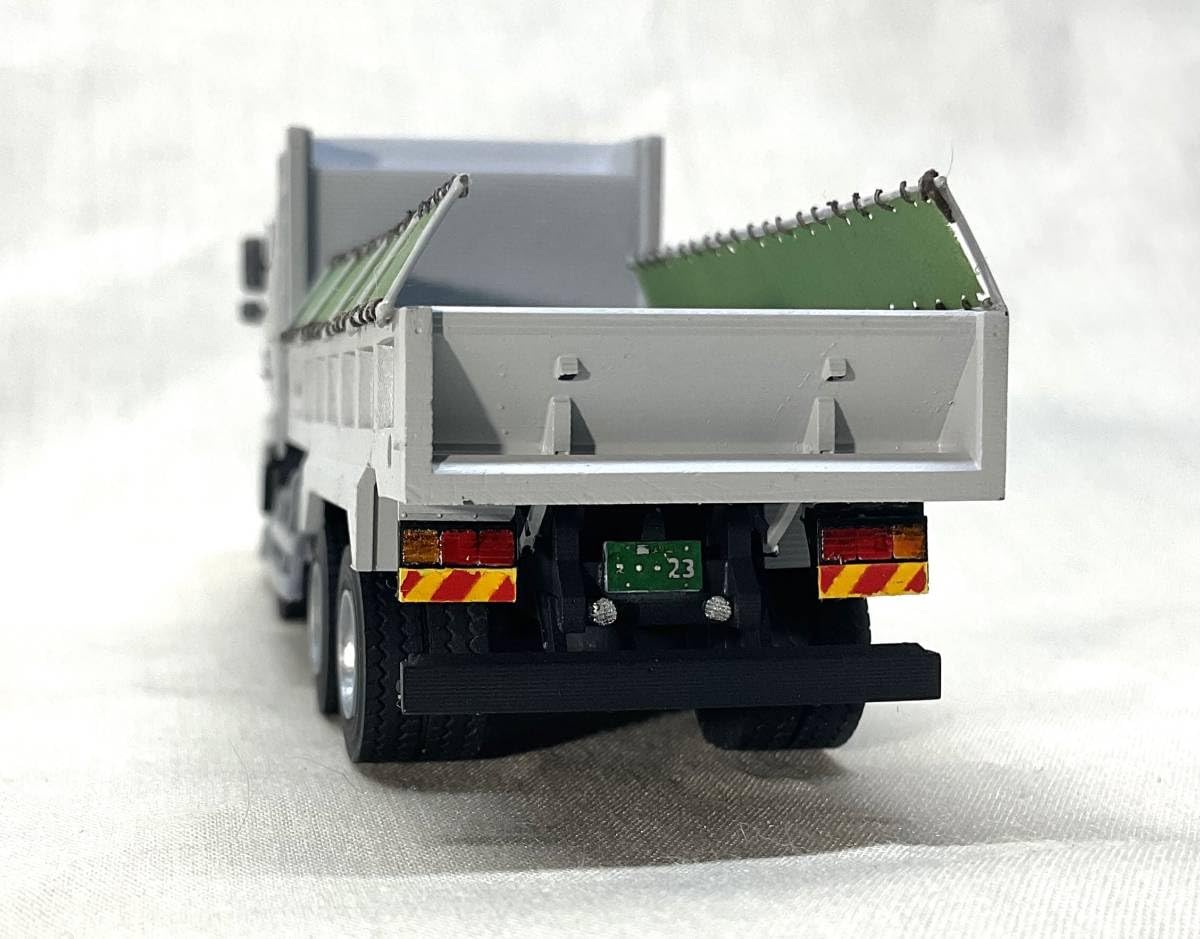 さらに大幅値下げ‼️HOゲージ1/87ミニカーセット10台ケース付き全てドイツ製 1/80トラクタ+コンテナトレーラー ガレージキット HOゲージ