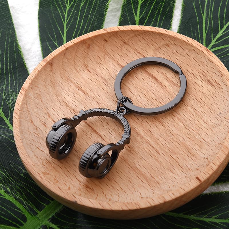 Music Lover Gifts for Women Men Music Note Keychain Gifts for Musician Singer Birthday Christmas Gifts for Women Men
