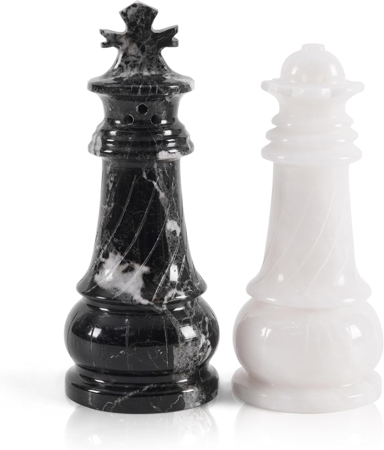 Salières en marbre noir et blanc design figurine échecs décoration cuisine et salle à manger