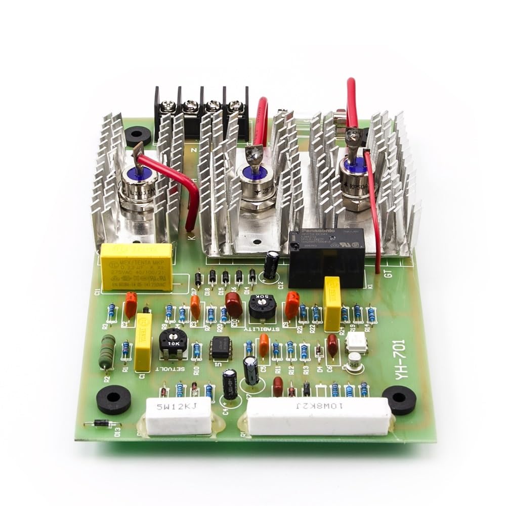 YH-701 Automatyczny regulator napięcia 701 703 704 PCB PC Board Generator Automatyczny regulator napięcia Stabilizator Moduł sterujący Części do uniwersalnych zespołów prądotwórczych (AVR 704)
