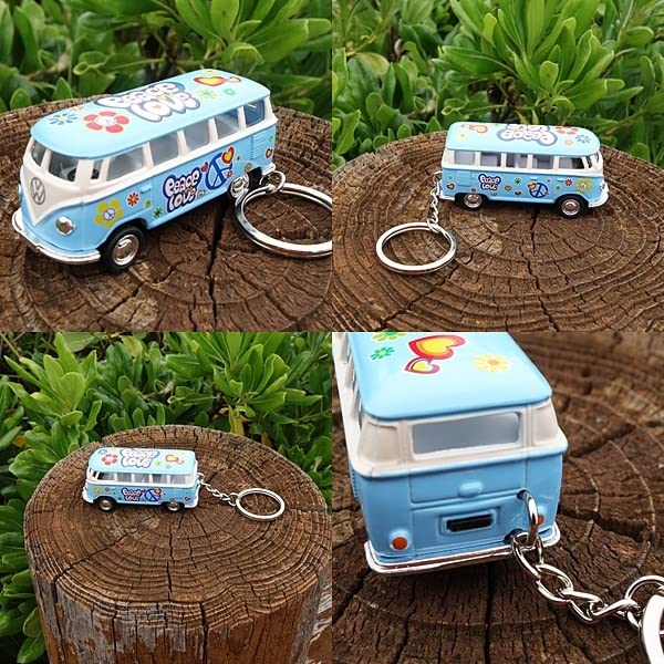 VW BusワーゲンバスSOTO キーホルダー当時物未使用保管。珍品。Rare. VW BusワーゲンバスSOTO キーホルダー当時物未使用保管。珍品。Rare.
