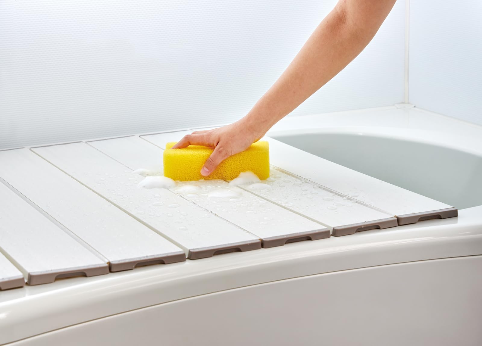 Amazon｜ミエ産業 EC Ag＋抗菌 折りたたみ式 コンパクト 風呂