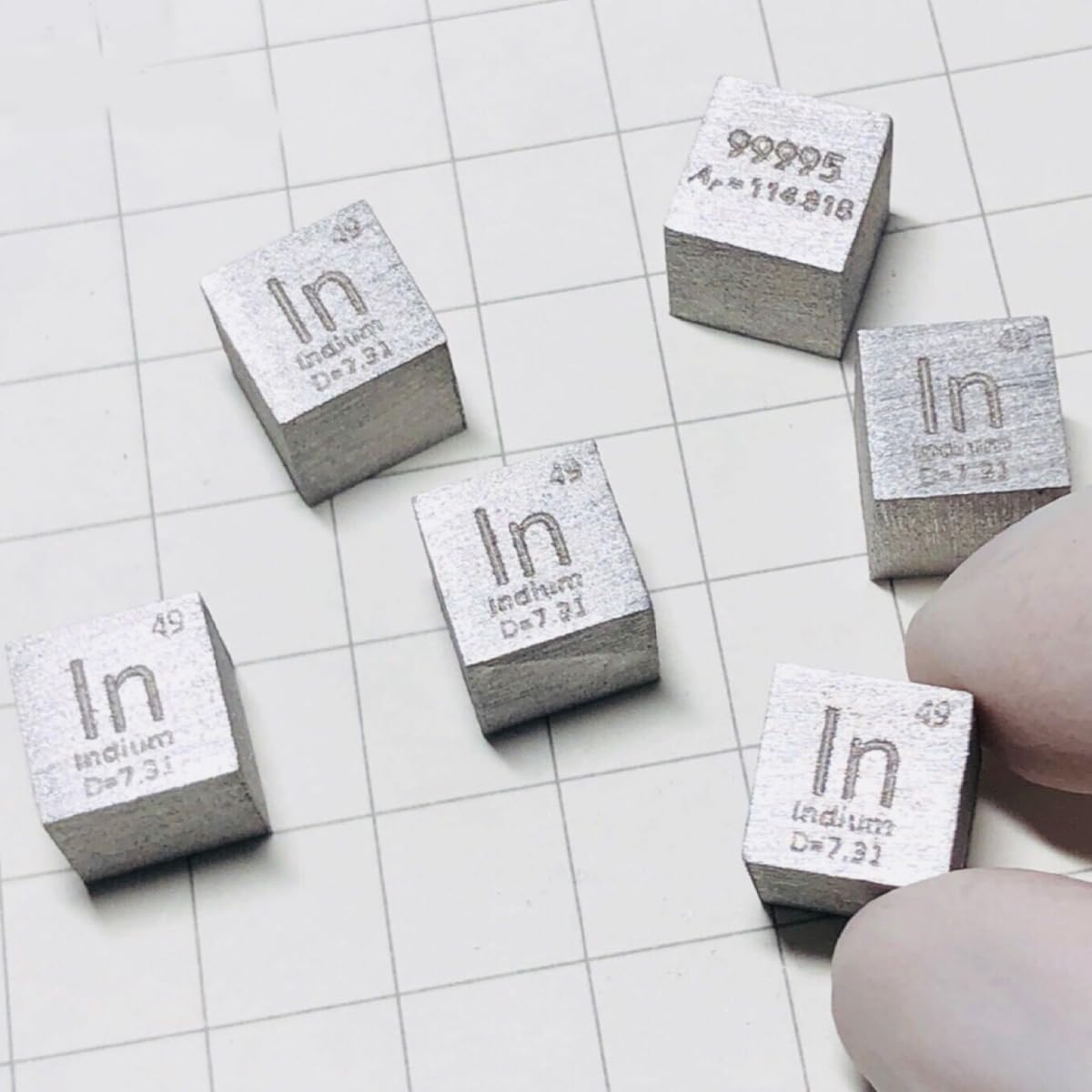 1 Piece 10mm Pure Indium Metal Cube, 99.995% High Purity Carved in, for Periodic Table Element Specimen Collection Hobby, Classroom Demo, Science Fair and Lab Experiments Project