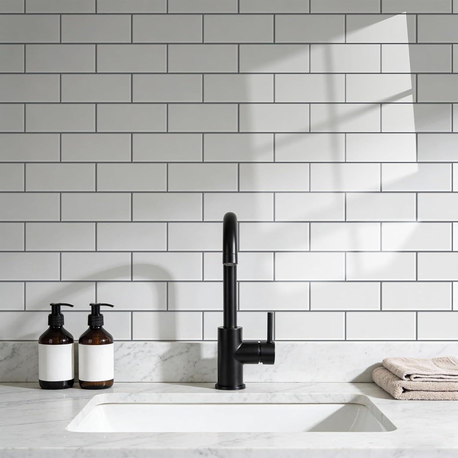 WADILE 3D Peel and Stick Subway Wall Tiles, 5PCS Aluminum Foil Backing Foam Brick Panels for Kitchen Bathroom Backsplash, Waterproof Self Adhesive Wall Stickers, White