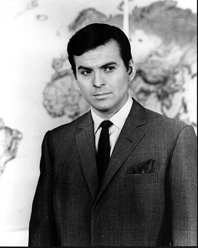 Posterazzi Impresión fotográfica en blanco y negro de Stuart Damon In The Champions (8 x 10) - Referencia # MVM03777