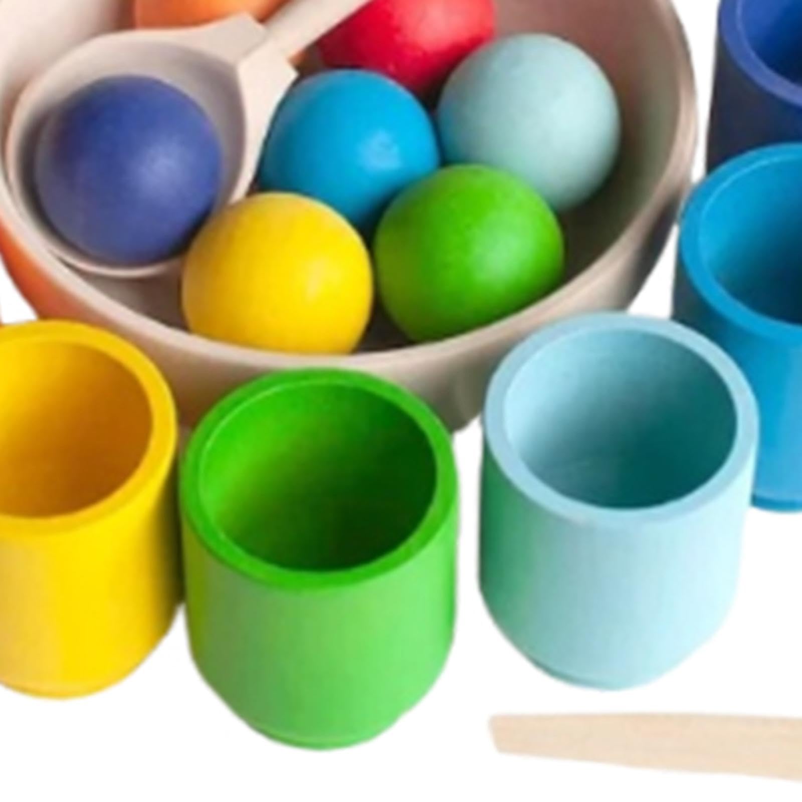 Regenbogenbälle in Bechern mit Bechern Und Bällen, Farblich Passendes Spielzeug für Kinder