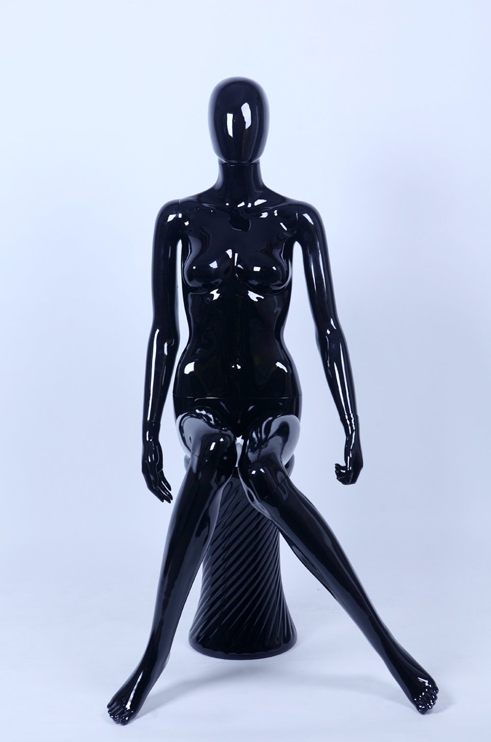FA-6B Mannequin de vitrine moderne assis et abstrait Noir brillant