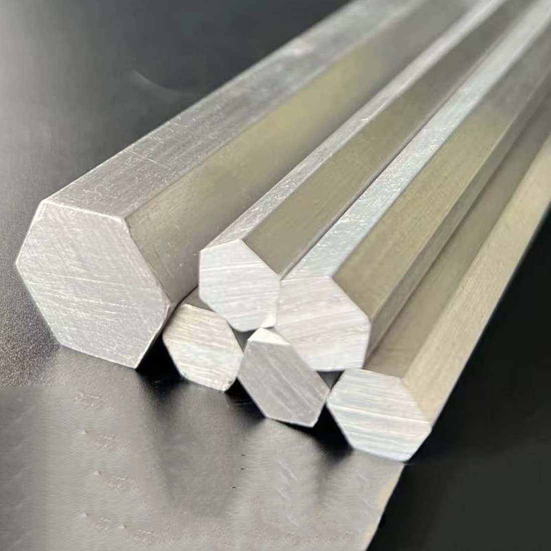 Lot de 2 barres hexagonales en aluminium 6061 – Tige en métal légère et robuste, pour projets de bricolage et travaux manuels. 10 mm x 500 mm