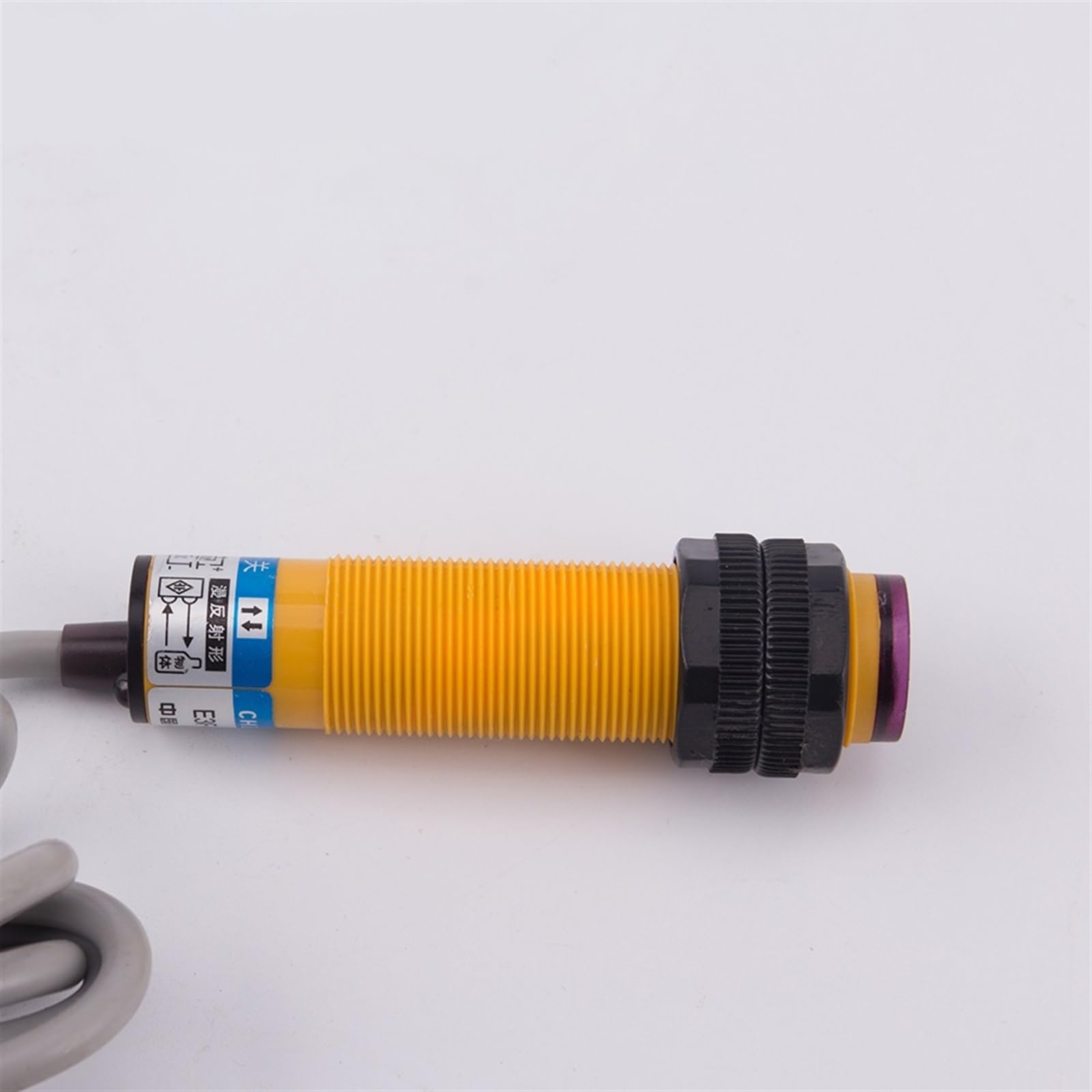 Interruptor de proximidad infrarrojo DS30C4, Sensor óptico de reflexión difusa, impresora 3D, cortina de puerta automática, ascensor E3F