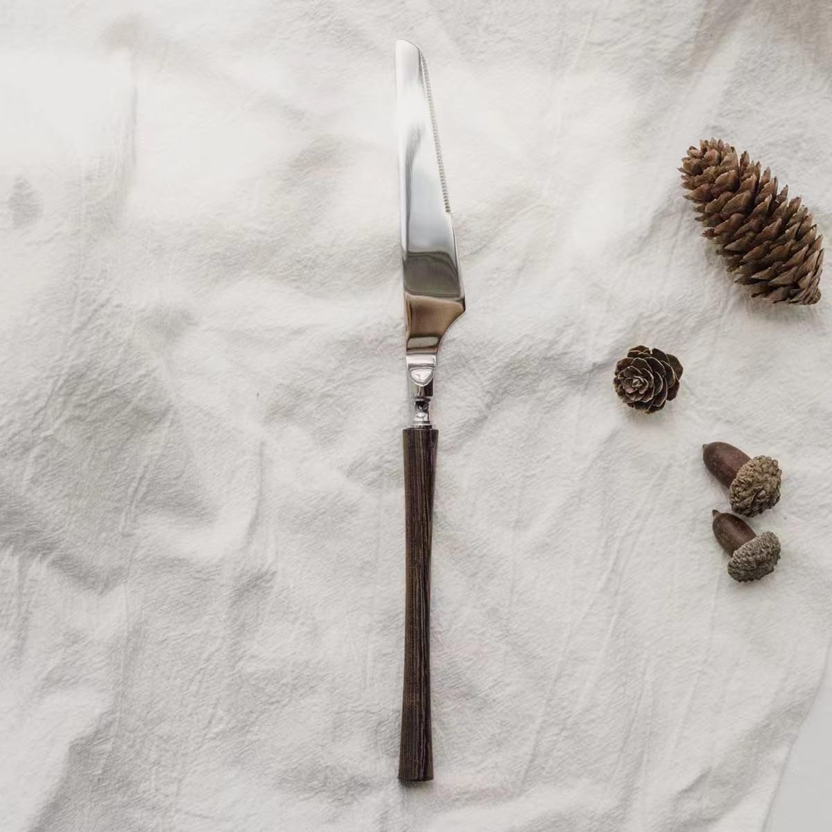 Juego De Cubiertos De Acero Inoxidable De 18 Pulgadas para 4 Personas, Juego De Cubiertos con Mango De Madera Que Incluye Cuchillos, Tenedores Y Silver Silverware Set for 4
