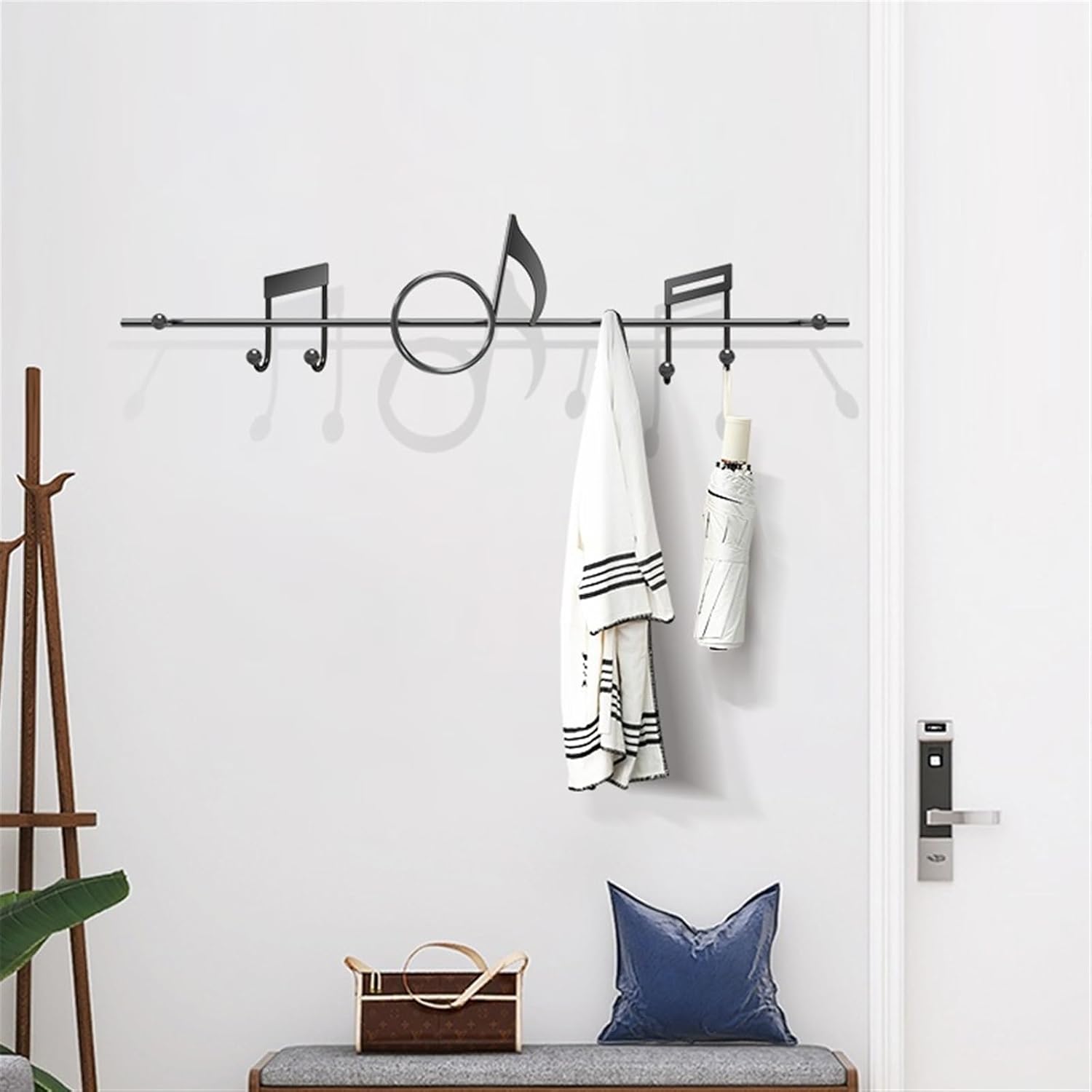 Coat Hooks for Wall Wall Mounted Coat Racks No Punch Note Hooks Bathroom Hotel Wall Decorative Hooks Entryway Coat Hooks Light Luxury Style Coat Rack