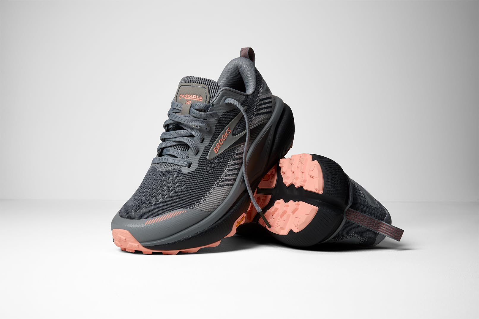 Brooks Cascadia 20 Trail RunningMujer