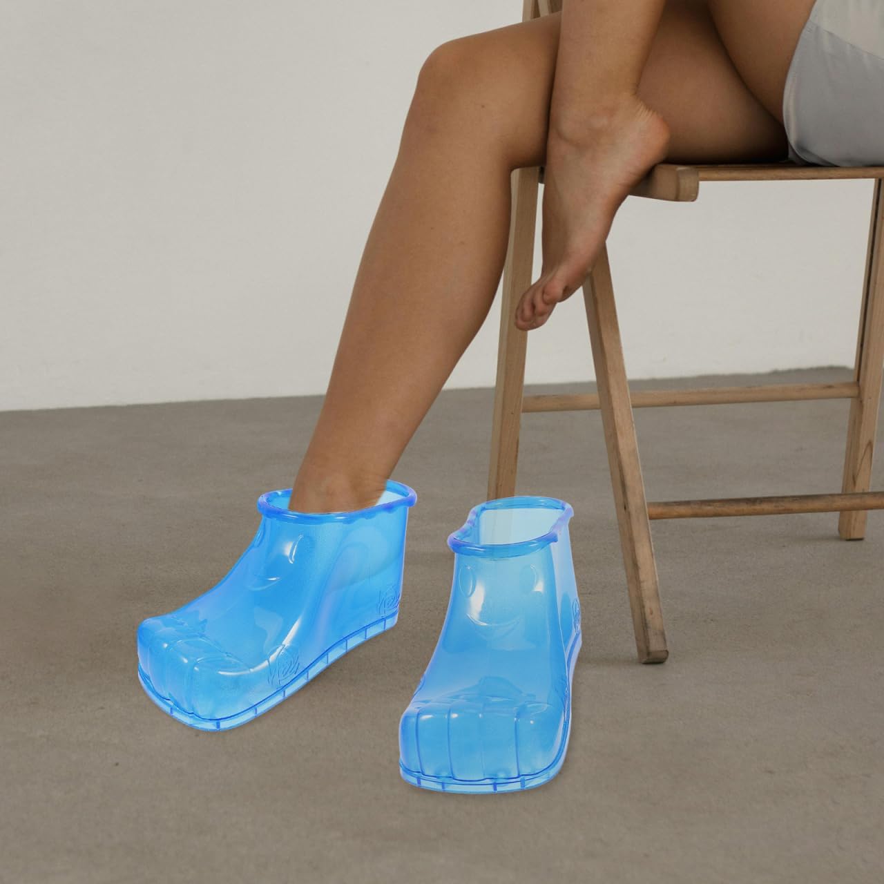FRCOLOR Foot Soaking Shoes Portable Foot Spa Slippers with Massage Design Comfortable Bath Boots for Home Soak and Relaxation 10.24X4.92X10.24 Inches