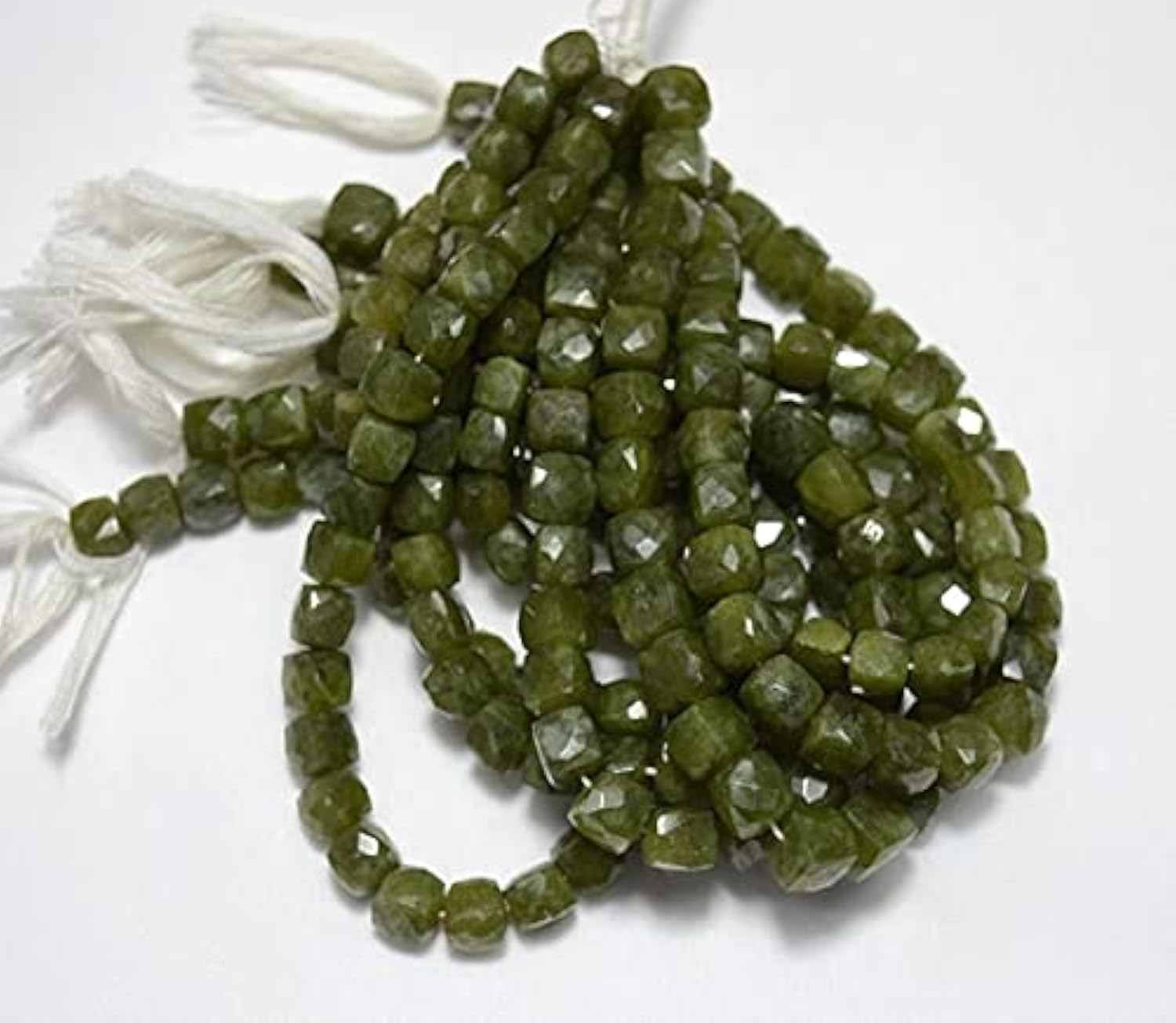Perles vasonite box shape au facettage briolette unique LKBEADS pour style géométrique