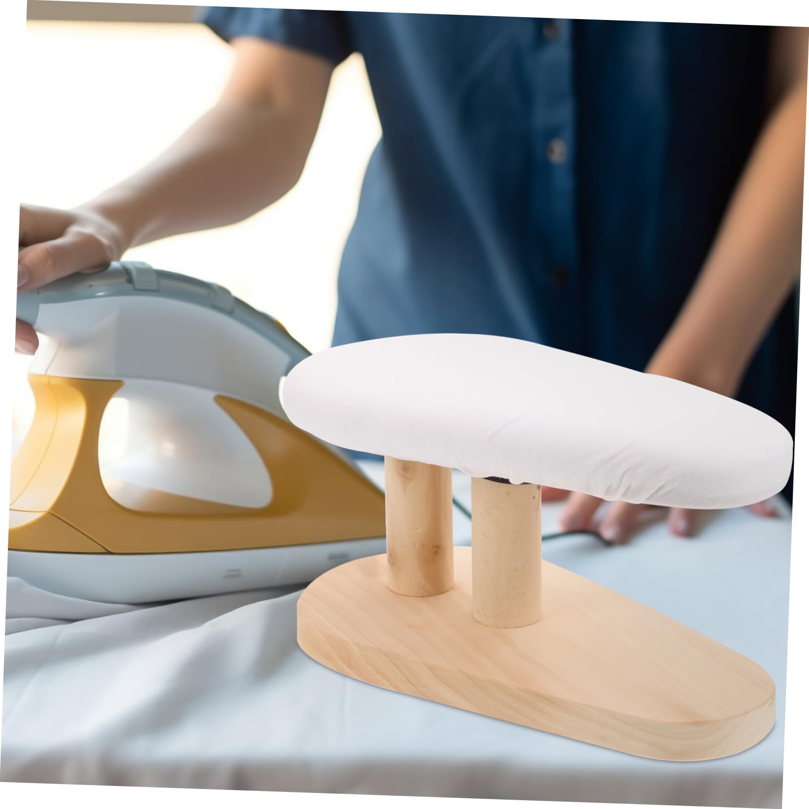 INOOMP Asse da Stiro Portatile in Legno Spalla per Vestiti, Sgabello Rotondo Resistente alle Alte Temperature, Tessuto Traspirante e Asciugatura Rapida per Uso Domestico e Stiratura