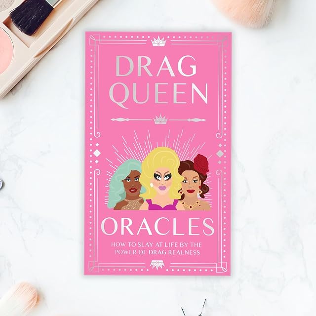 Foto 2 de 4 de Gift Republic - Drag Queen Oracles