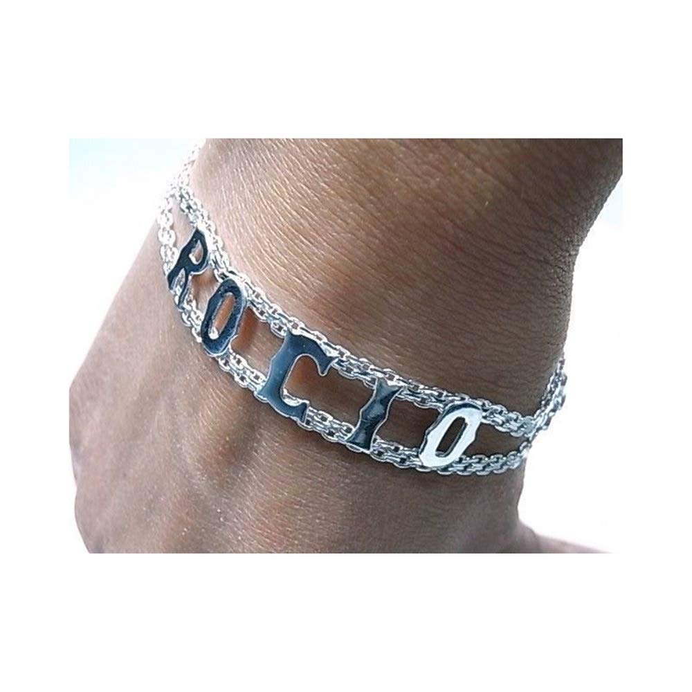 Braccialetto da donna con nome in argento Sterling, un gioiello prezioso che possiamo personalizzare con il nome o la parola che vogliate