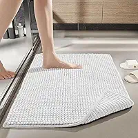 Tapete Banheiro Bolinha Antiderrapante Absorvente Super Macio (Branco)