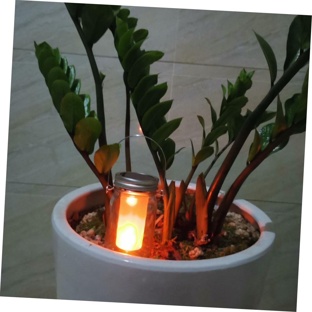 Uonlytech 1pezzi Lanterna Decorativa Da Giardino Led Con Effetto Lampada Da Esterno Per Giardino e Balcone Ricaricabile Solar Bottiglia Trasparente Per Natale e Decorazioni Estive
