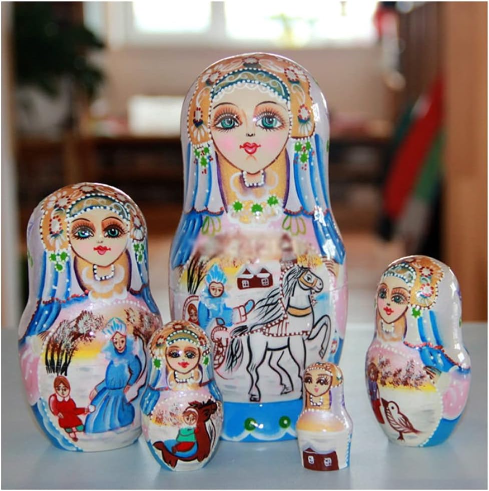 マトリョーシカ人形、木製の入れ子人形、5 個の木製ロシアの
