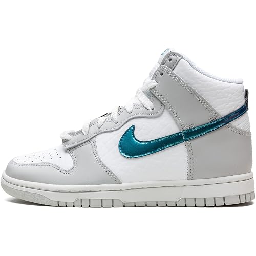 Nike Womens Dunk Hi Retro