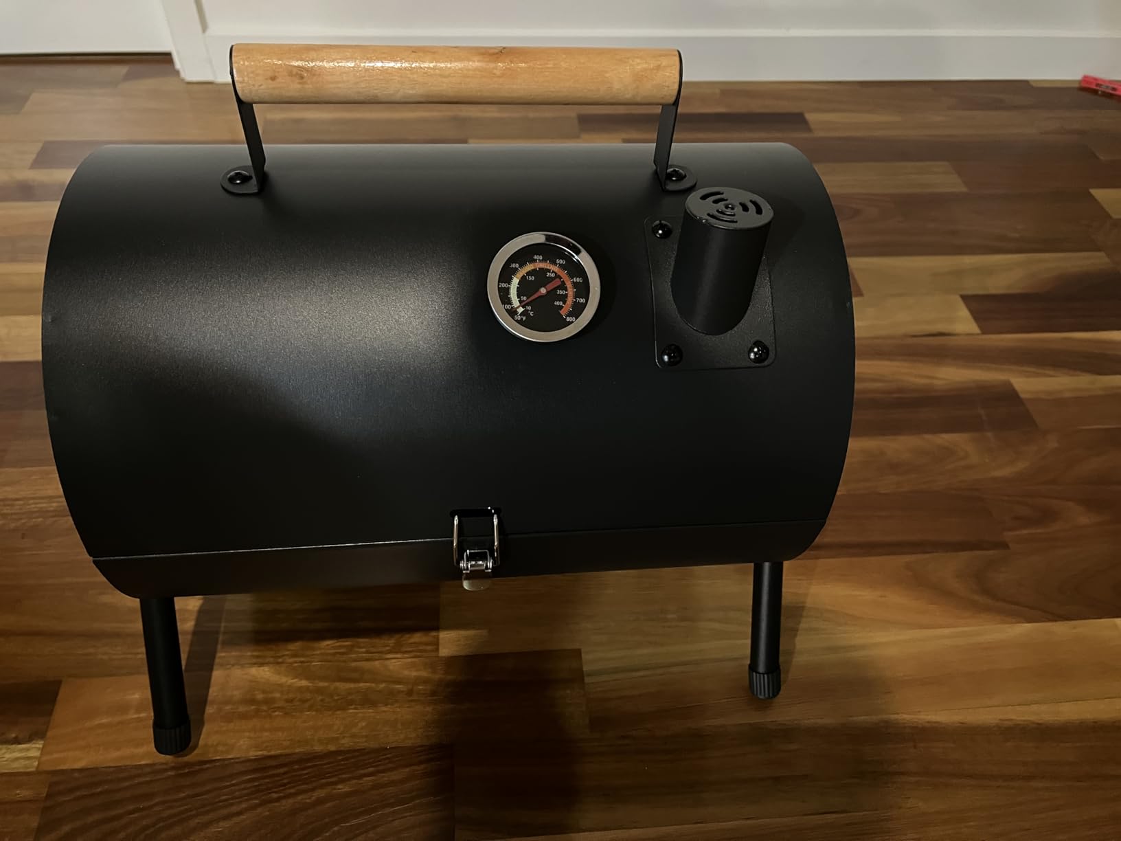 Portable Charcoal Grill with Thermometer, Small Tabletop Barbecue Grill ...