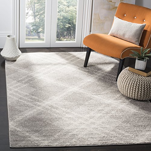 Tapete SAFAVIEH Adirondack 5'1" x 7'6" Gris Claro y Marfil