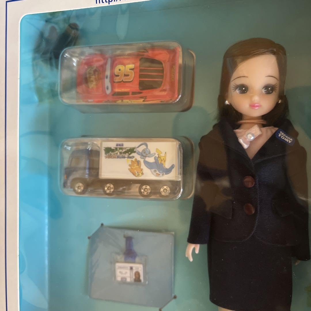 ２００６株主優待限定企画セット　トミカ＆リカちゃん限定セット 株主優待2006年 トミカ、リカちゃん限定セット【非売品】 TAKARA