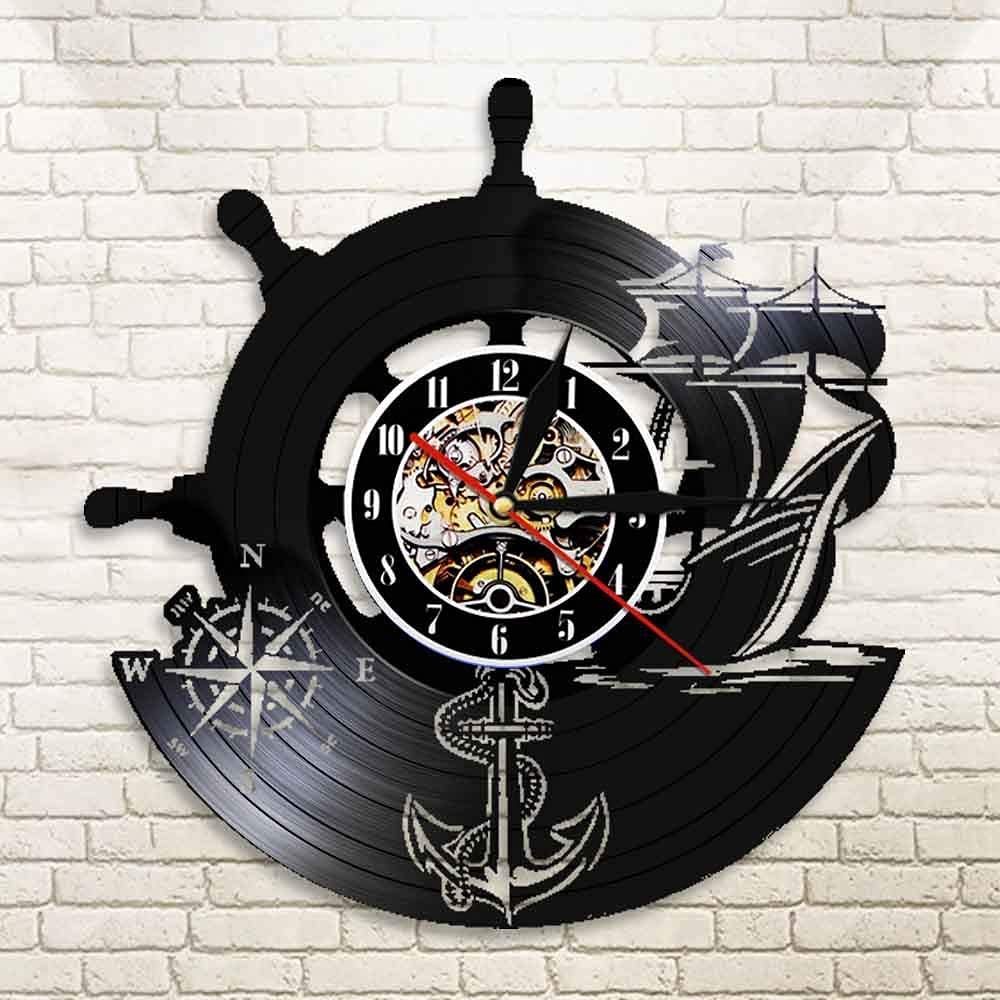 Horloge vinyle noir cadeau homme ideal passionne de voile et bateau retro