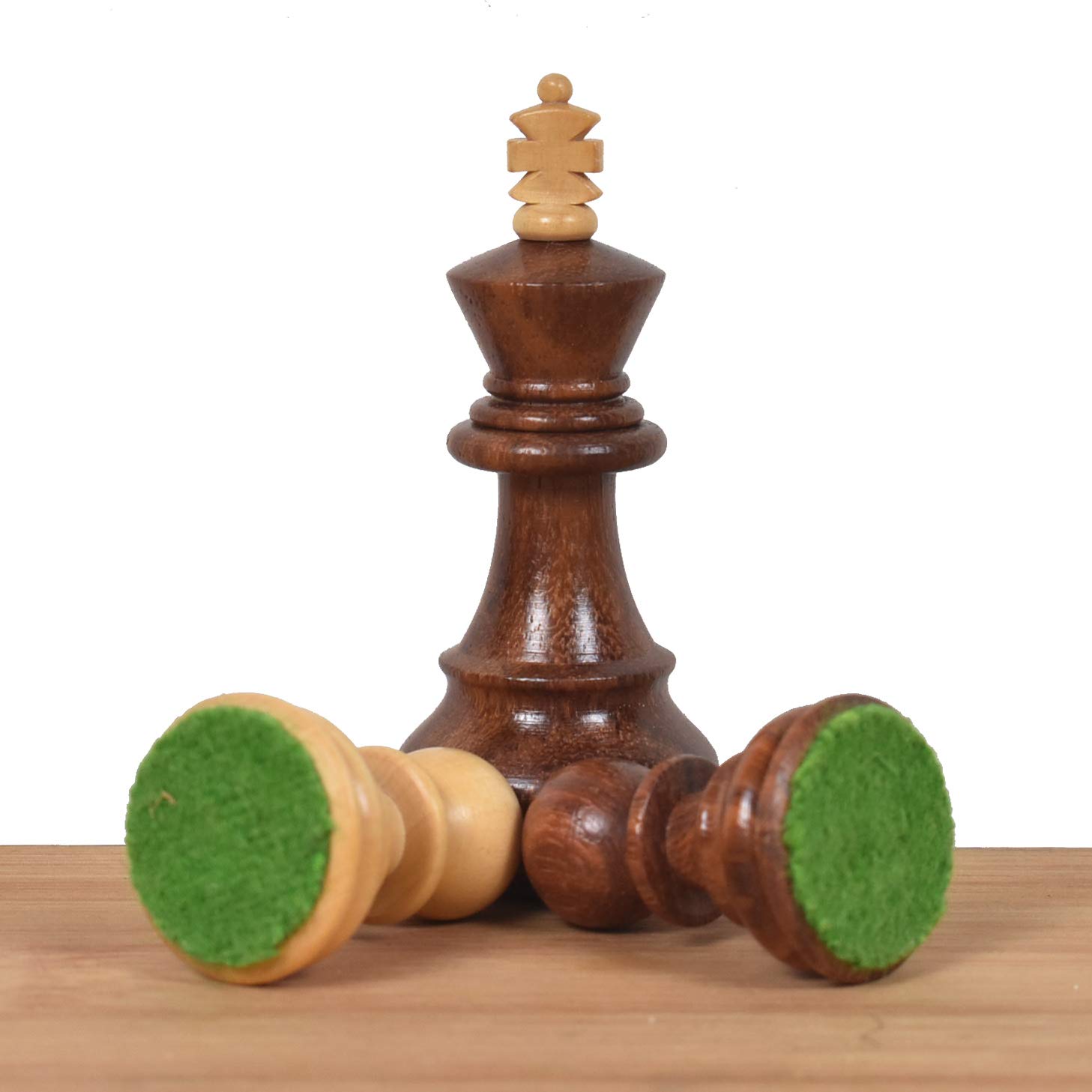 Royal Chess Mall - Juego de piezas de ajedrez rusas de Zagreb de 2.6 ″ - Madera de rosa dorada ponderada y boj