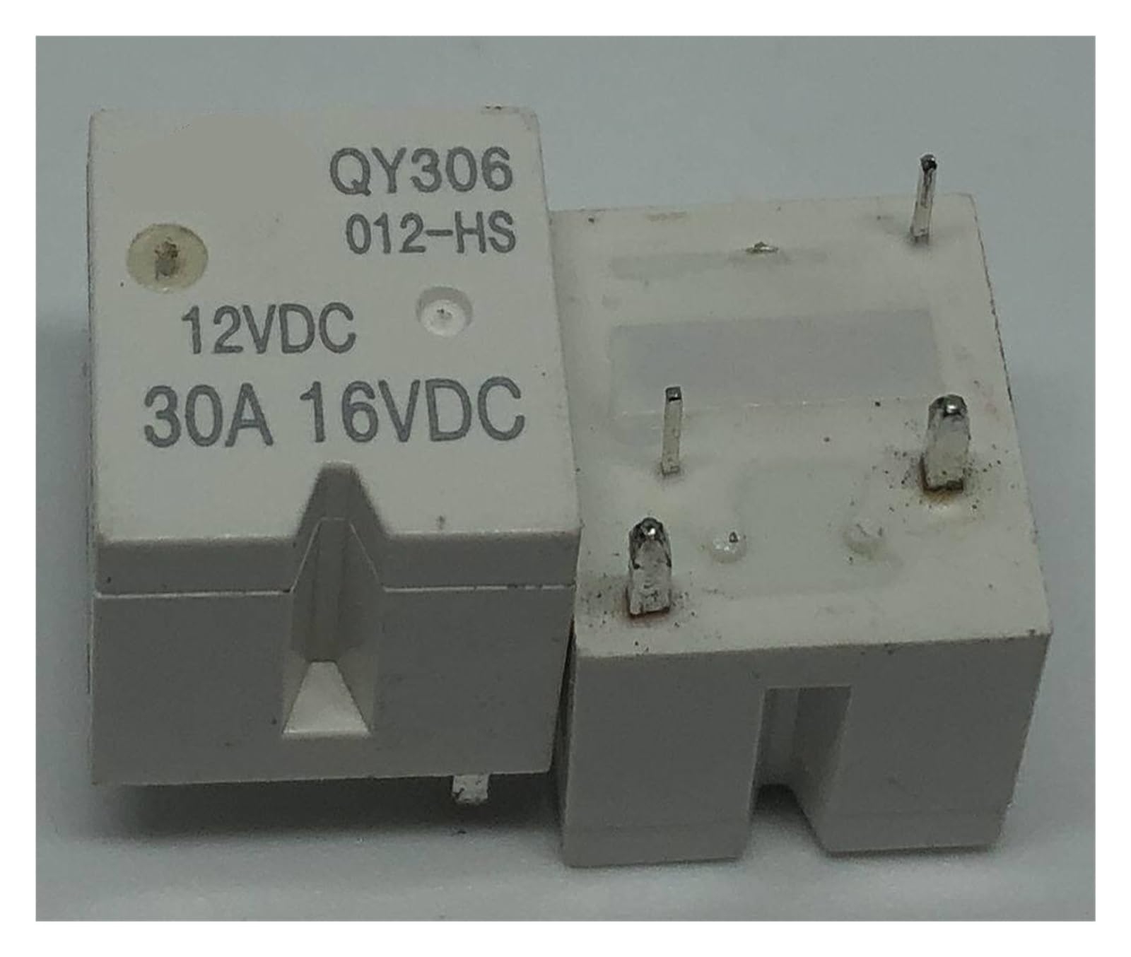 Relais 12VDC NISZA QY306 012-HS pour Réparer et Sécuriser vos Appareils 30A