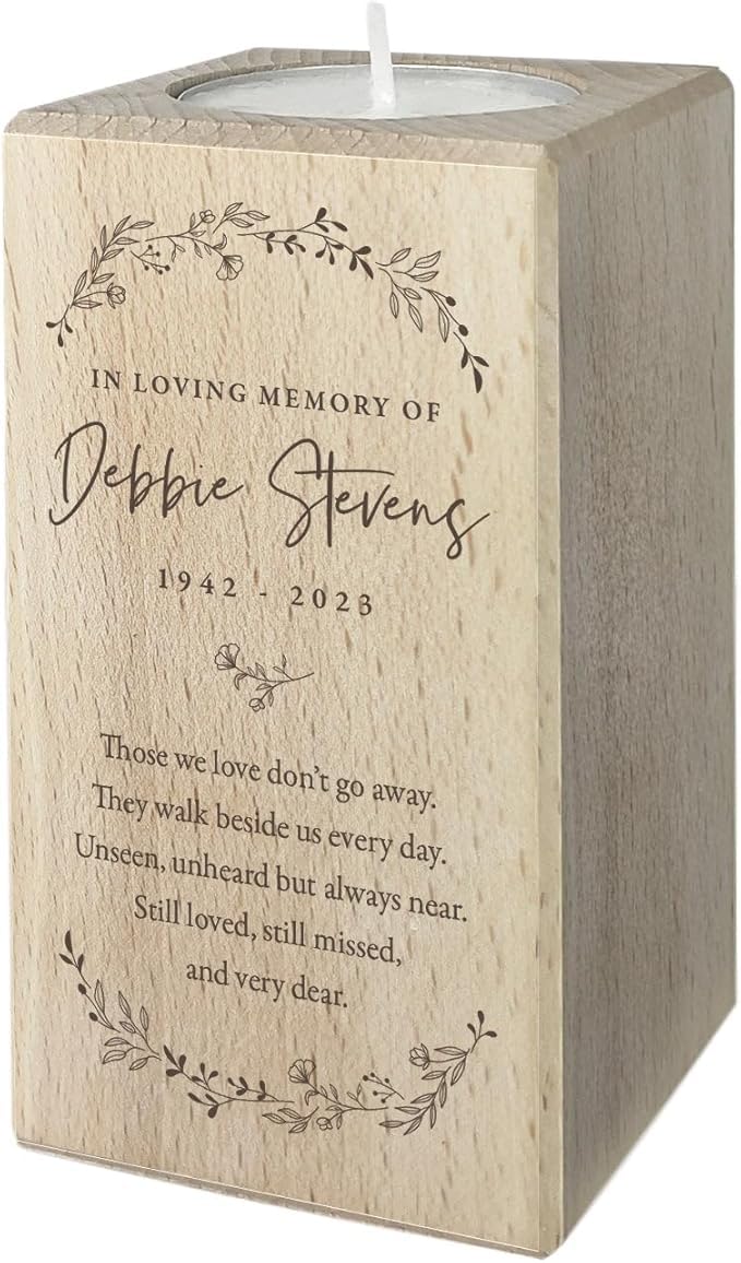 Personalised Wooden Wreath Memorial Tea Light Holder - Custom Message | Sympathy Gift, Remembrance | 10cm H x 5.5cm W x 5.5cm D