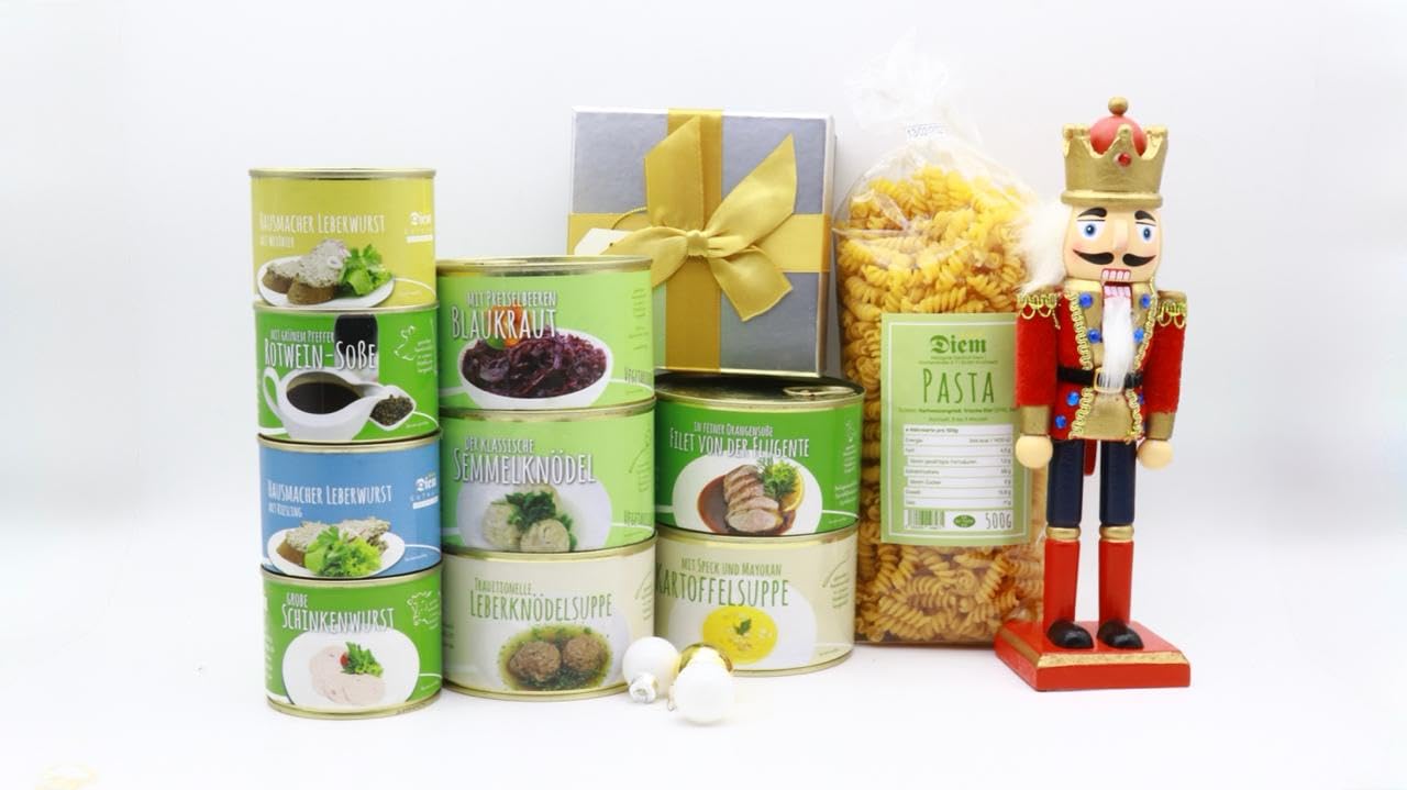 Diem Geschenk Set Groß mit Nussknacker, 9 Konserven und 1 Nudeln, Regionale Feinkost aus Bayern, Hausgemachte Wurstwaren und Spezialitäten