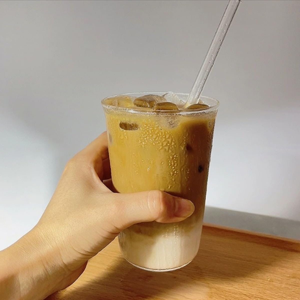 4-częściowy zestaw szklanych kubków wielokrotnego użytku, 420 ml, przezroczyste naczynia do picia do domu, podróży i spotkań przy basenie, nadają się do mycia w zmywarce, ekologiczne szklanki do